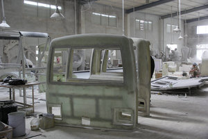 广东惠州厂家制作玻璃钢房车外壳