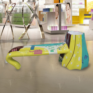惠州玻璃鋼廠家 定制商場室內擺放裝飾休閑椅 手指椅 長凳 彩繪椅子
